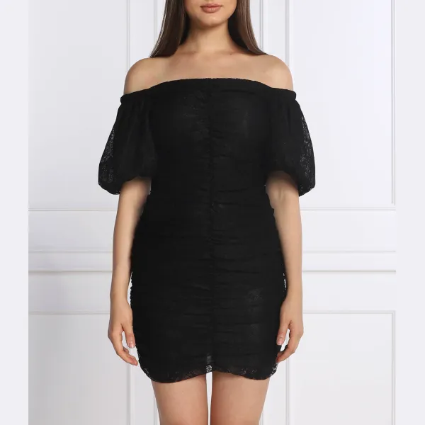 Кружевное платье Agostina Pinko, черный
Кружевное платье Agostina Pinko, черный