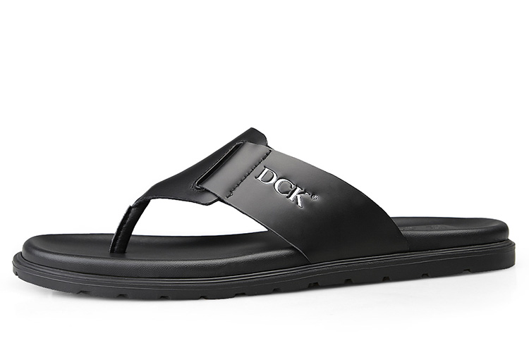 Резиновая подошва Шлепанцы мужские DCK, Черный
Резиновая подошва Шлепанцы мужские DCK, Черный
