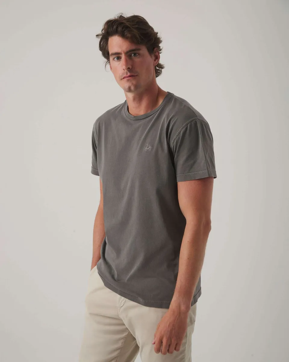 Мужская футболка с коротким рукавом Scotta 1985, темно-серый
Мужская футболка с коротким рукавом Scotta 1985, темно-серый