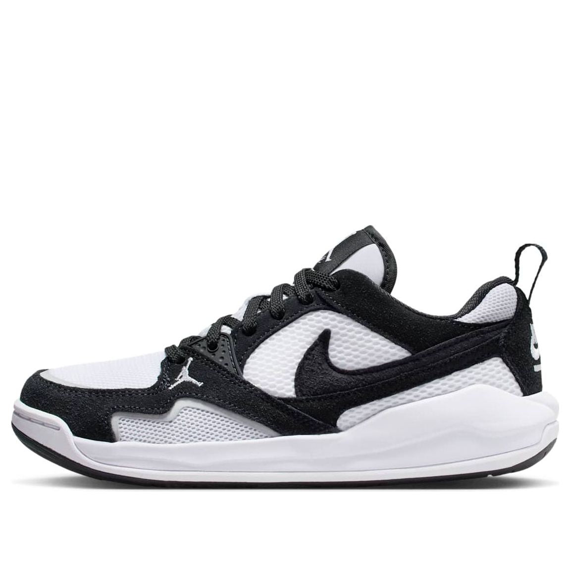 (GS) Air Jordan CMFT Era 'Black White'
(GS) Air Jordan CMFT Era 'Black White'