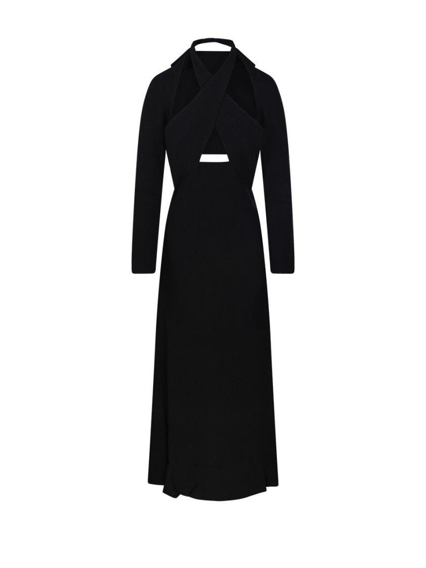 Черное платье с подсветкой в виде сердца Johanna Ortiz
Черное платье с подсветкой в виде сердца Johanna Ortiz