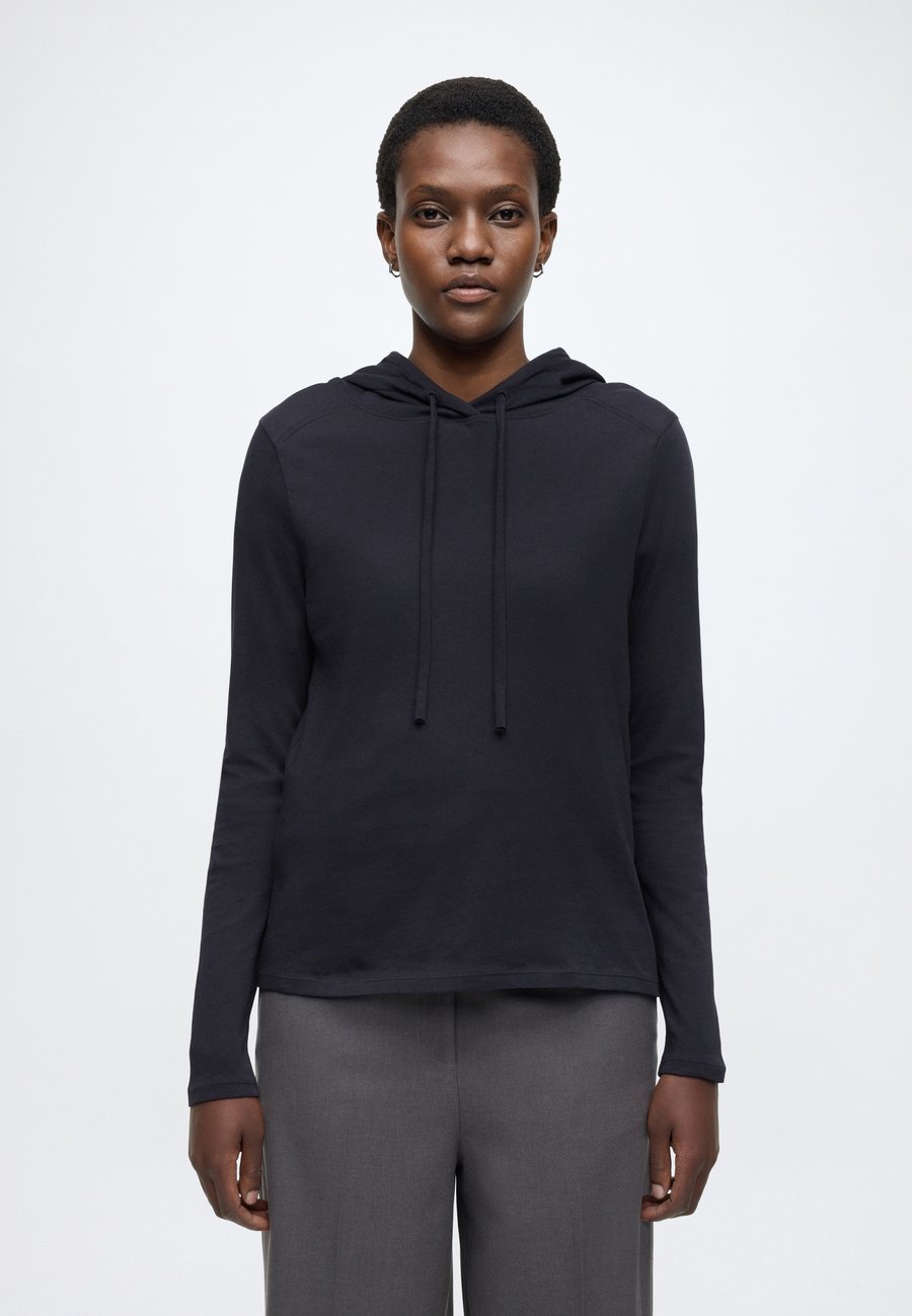 Топ Marc O'Polo DENIM T-SHIRTS, LSL, HOODED, Blue Depths/Dark Blue
Топ Marc O'Polo DENIM T-SHIRTS, LSL, HOODED, Blue Depths/Dark Blue