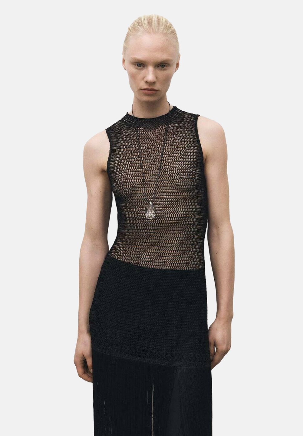 Платье-джемпер GUINEA Mango, черный 
Платье-джемпер GUINEA Mango, черный