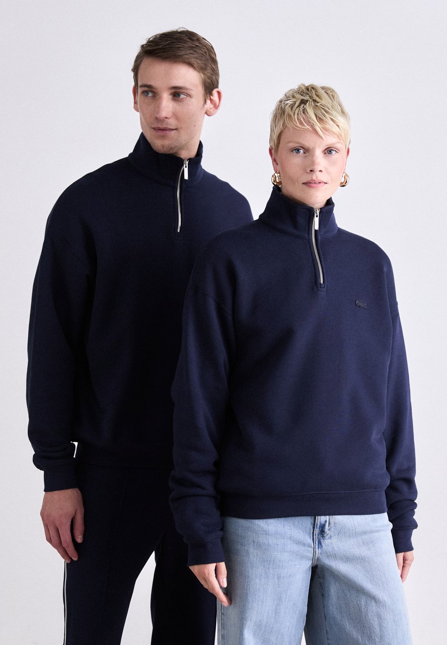 Толстовка Lacoste Sweatshirt, Navy Blue/Dark Blue, Синий, Толстовка Lacoste Sweatshirt, Navy Blue/Dark Blue
Толстовка Lacoste Sweatshirt, Navy Blue/Dark Blue, Синий, Толстовка Lacoste Sweatshirt, Navy Blue/Dark Blue