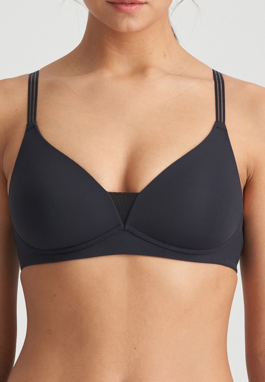 Бюстгальтер Marie Jo LOUIE WIRELESS FULL CUP, Black
Бюстгальтер Marie Jo LOUIE WIRELESS FULL CUP, Black