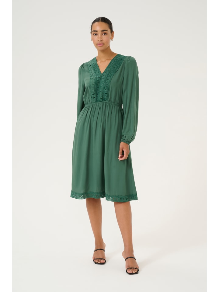 Платье до колена Kaffe
Платье до колена Kaffe