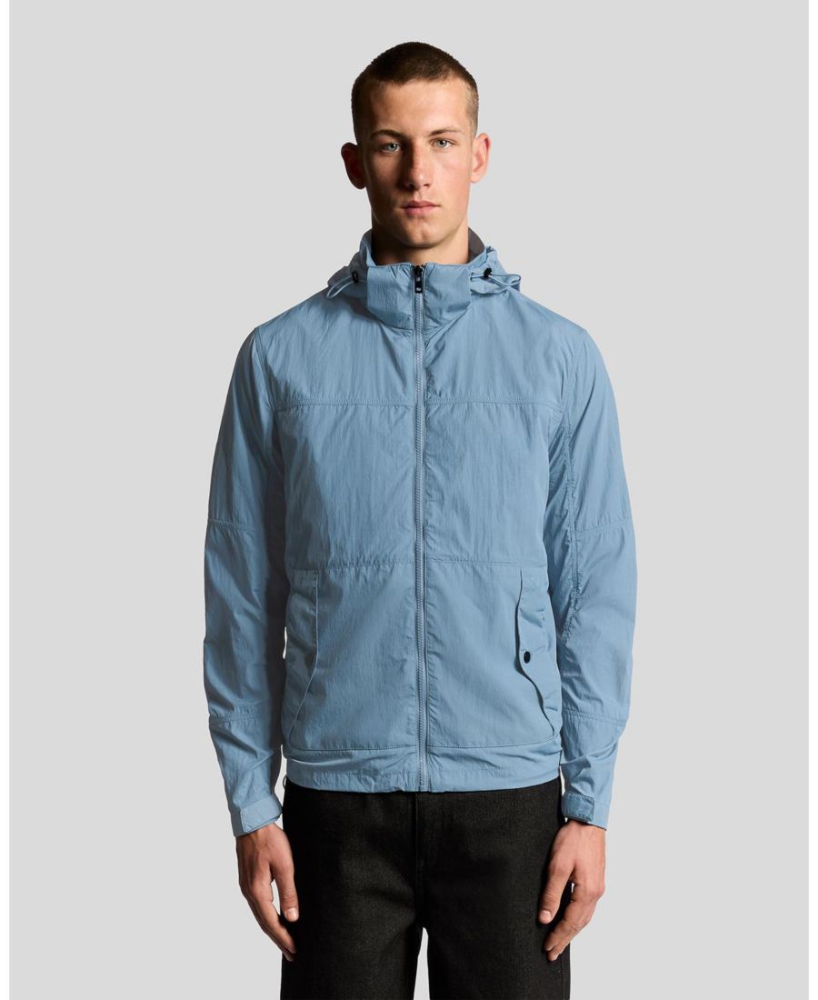 Мужская куртка с длинными рукавами Stow Away Lyle & Scott, Ocean sky
Мужская куртка с длинными рукавами Stow Away Lyle & Scott, Ocean sky