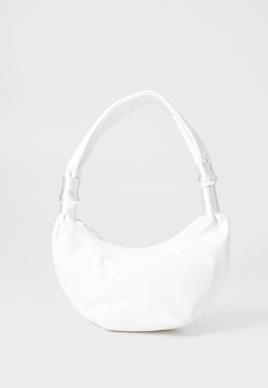 Сумка Cult Gaia MEALEA SHOULDER, Antique White/White
Сумка Cult Gaia MEALEA SHOULDER, Antique White/White