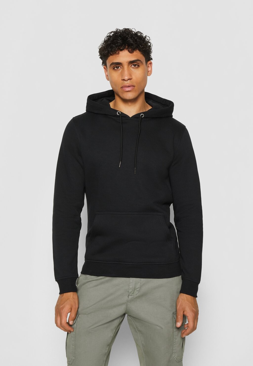 Толстовка BASIC Urban Classics, черный
Толстовка BASIC Urban Classics, черный