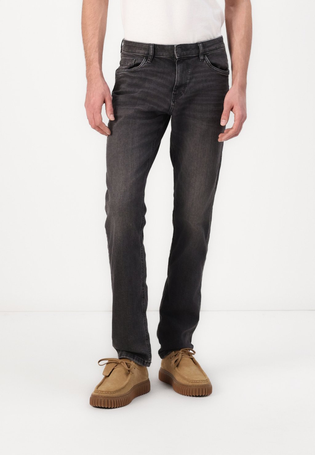 Джинсы облегающего кроя JOSH SLIM TOM TAILOR, черный деним
Джинсы облегающего кроя JOSH SLIM TOM TAILOR, черный деним