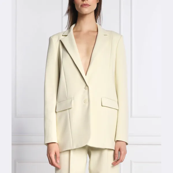 Элегантная куртка классического кроя Patrizia Pepe, бежевый
Элегантная куртка классического кроя Patrizia Pepe, бежевый