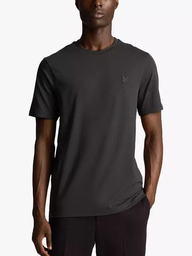 Футболка Lyle & Scott Tonal Logo Short Sleeve, цвет w635/gunmetal
Футболка Lyle & Scott Tonal Logo Short Sleeve, цвет w635/gunmetal