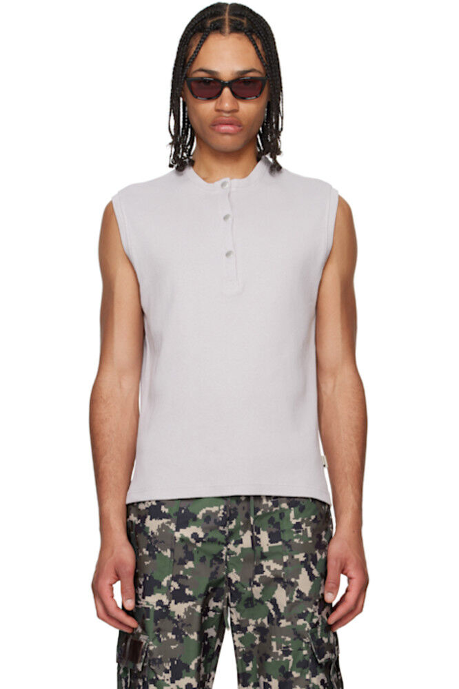 Бежевый Лис Хенли CARRER
Бежевый Лис Хенли CARRER