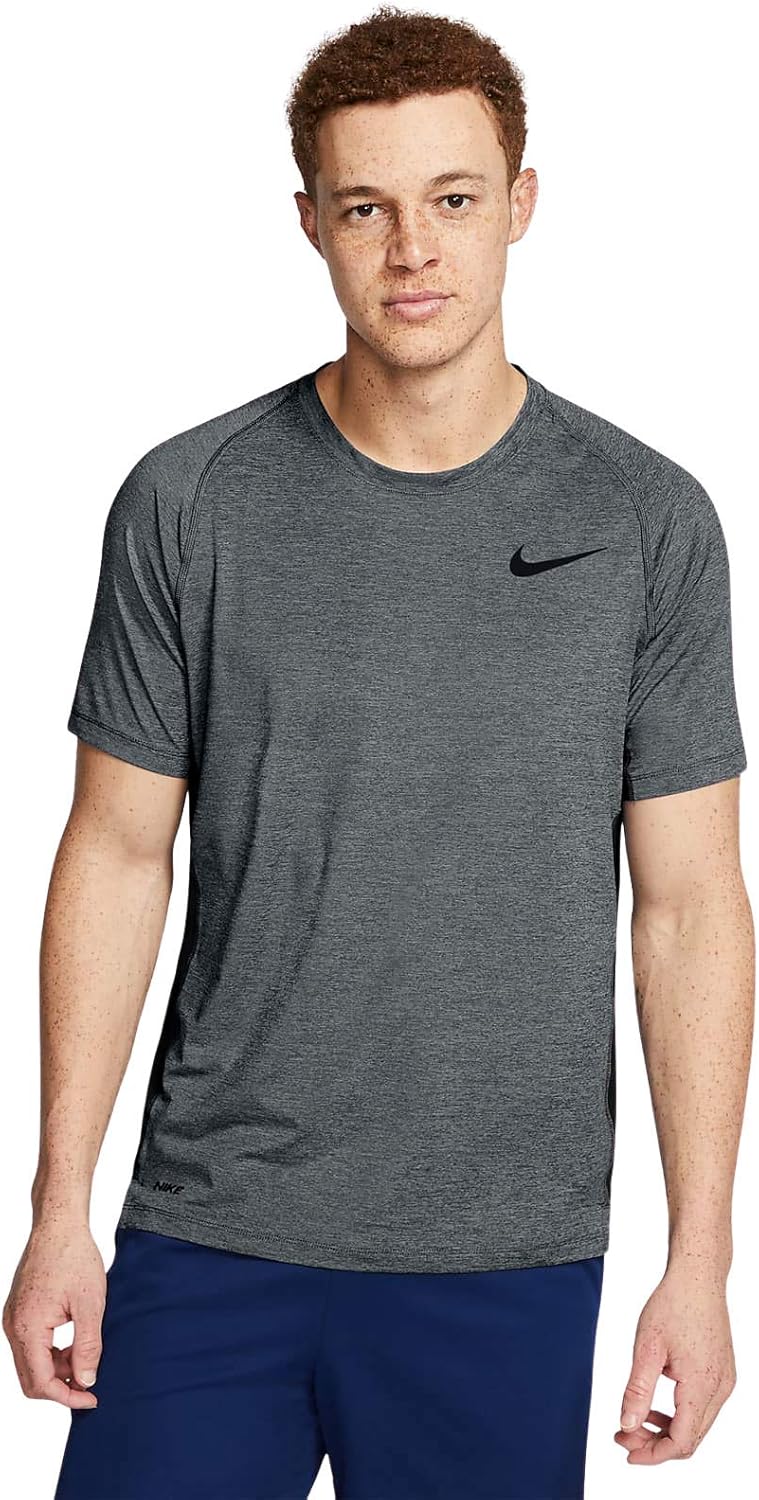 Мужской базовый топ Nike с коротким рукавом, Iron Grey/Pure/(Black)
Мужской базовый топ Nike с коротким рукавом, Iron Grey/Pure/(Black)