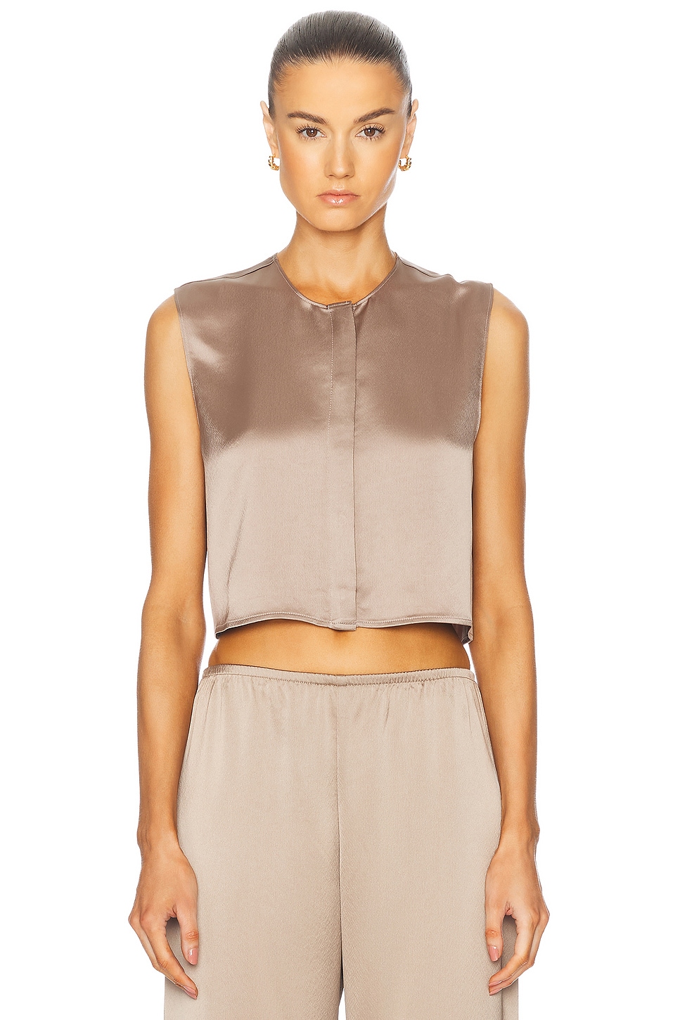 Топ с круглым вырезом Barber LESET, цвет Liquid Bronze
Топ с круглым вырезом Barber LESET, цвет Liquid Bronze