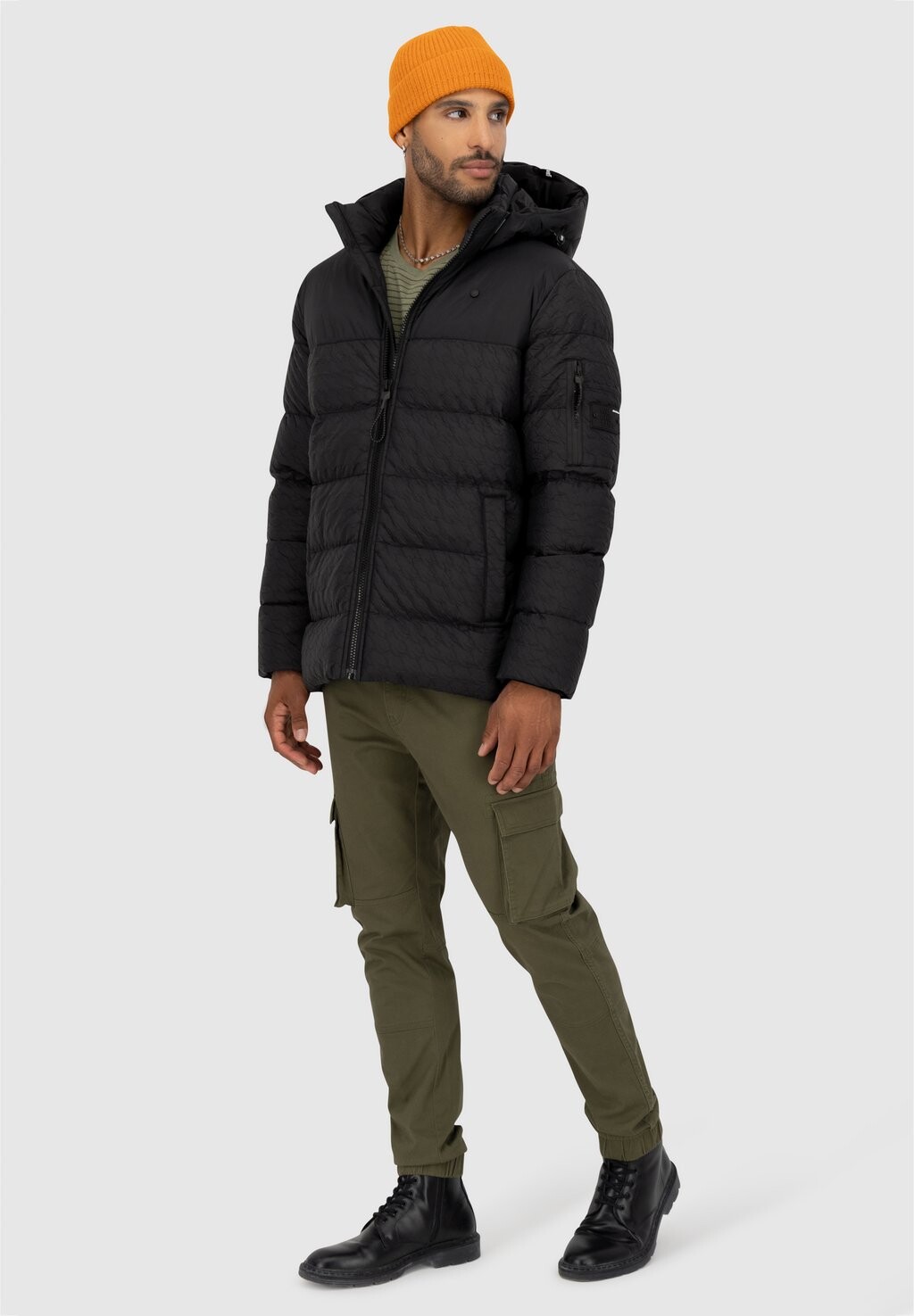 Зимняя куртка BEATAK STEPP alife & kickin, черный
Зимняя куртка BEATAK STEPP alife & kickin, черный