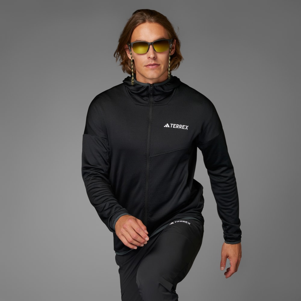 Куртка Adidas Terrex Xperior CLIMAWARM Light Fleece Hooded Jacket, черный
Куртка Adidas Terrex Xperior CLIMAWARM Light Fleece Hooded Jacket, черный