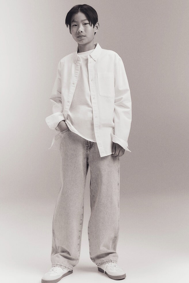 Хлопковая рубашка на пуговицах H&M, белый
Хлопковая рубашка на пуговицах H&M, белый