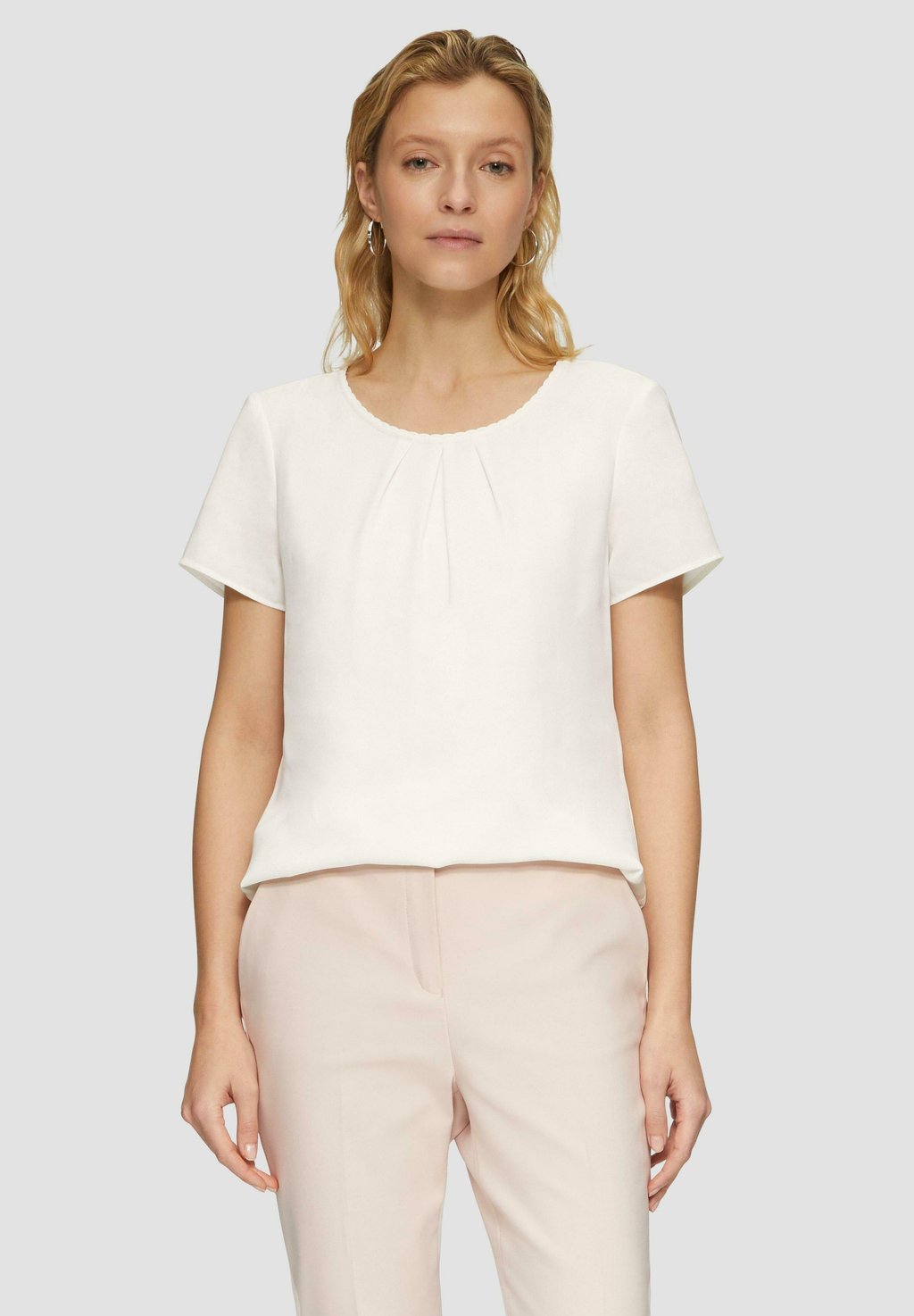 Блуза s.Oliver BLACK LABEL, бежевый
Блуза s.Oliver BLACK LABEL, бежевый