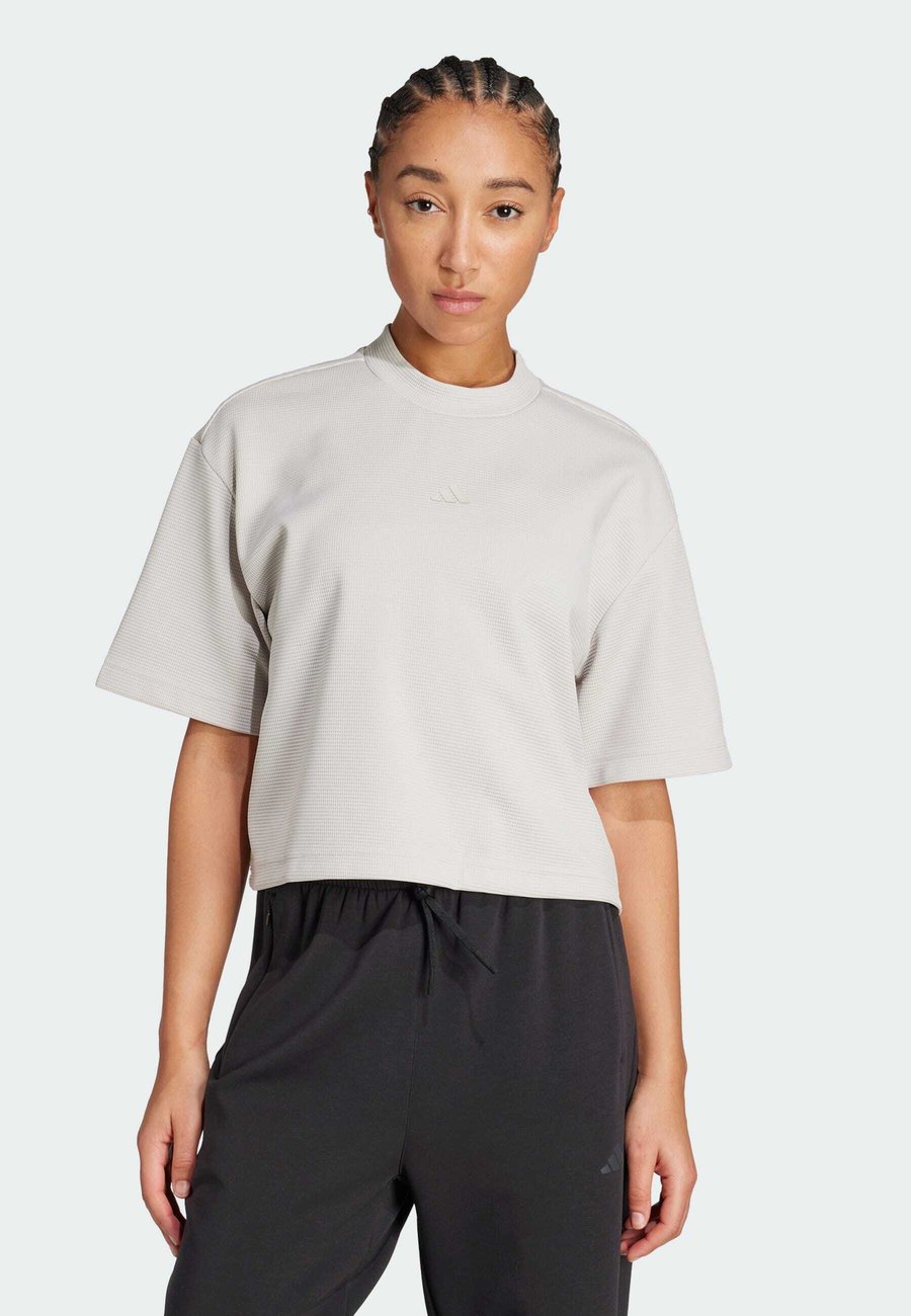 Футболка Adidas Performance MOTION, Alumina/Beige
Футболка Adidas Performance MOTION, Alumina/Beige