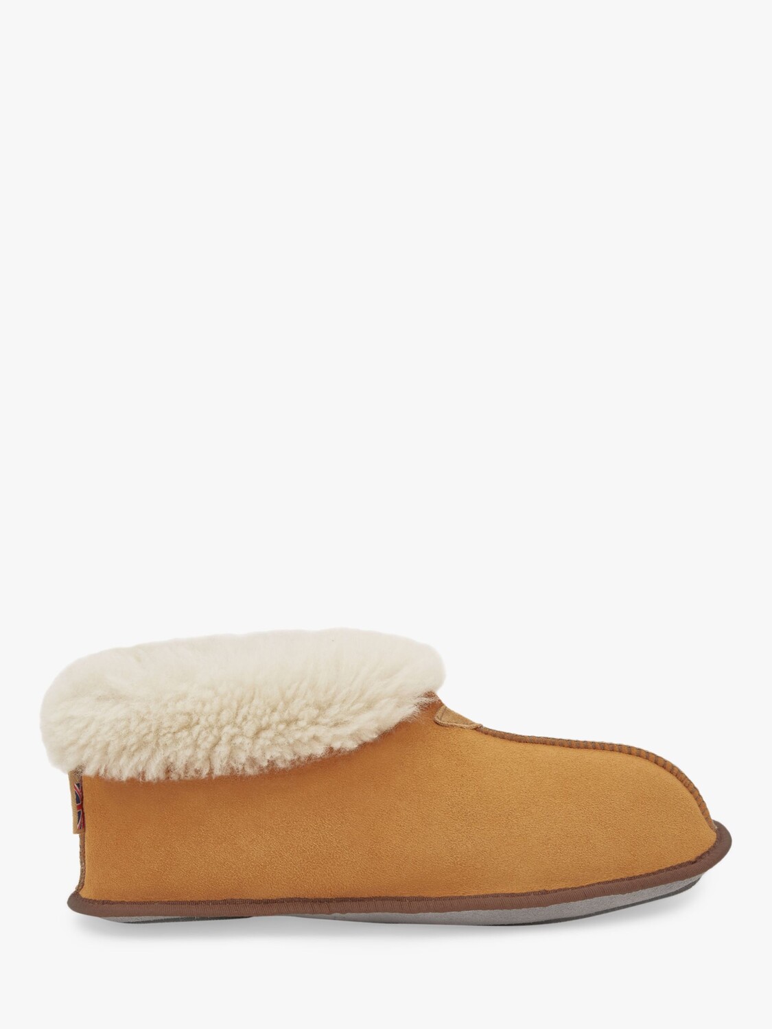 Тапочки-ботинки на мягкой подошве из овчины Celtic & Co., жженый мед
Тапочки-ботинки на мягкой подошве из овчины Celtic & Co., жженый мед