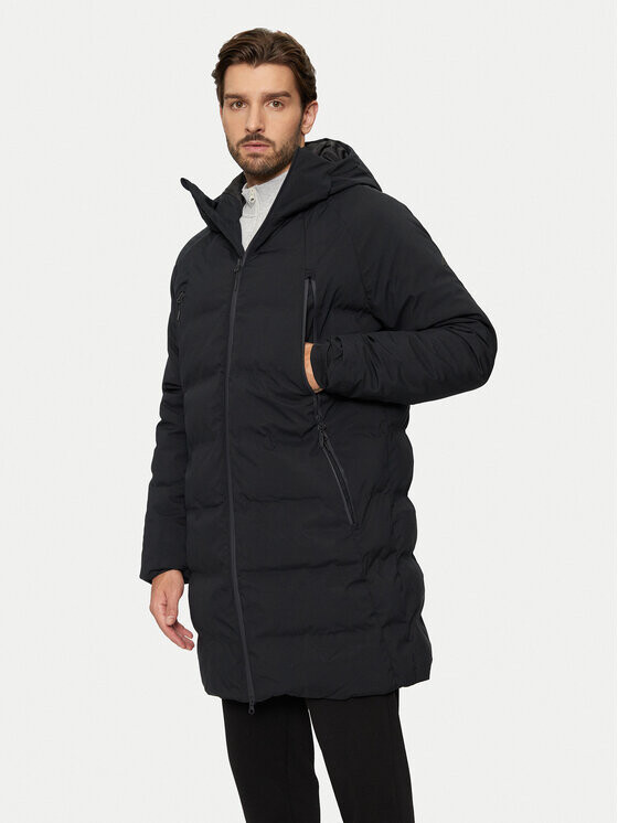 Пуховик стандартного кроя 4F, черный
Пуховик стандартного кроя 4F, черный