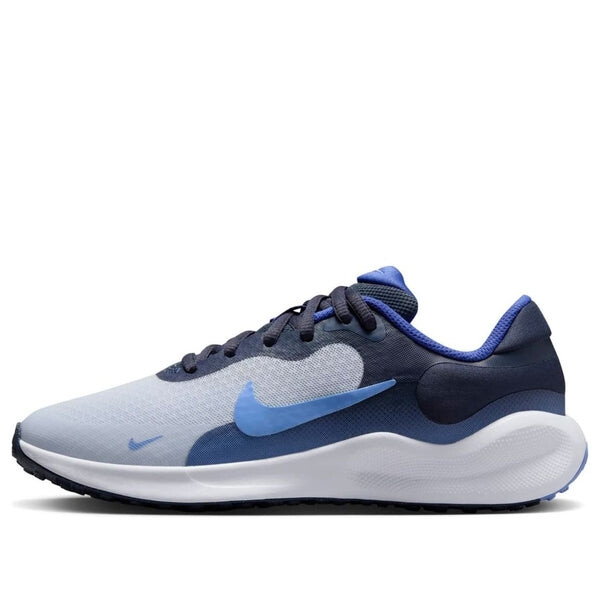 Революция кроссовок 7 Nike, серый
Революция кроссовок 7 Nike, серый