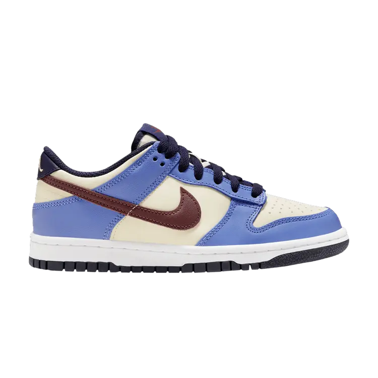 Кроссовки Dunk Low GS, From Nike, To You
Кроссовки Dunk Low GS, From Nike, To You