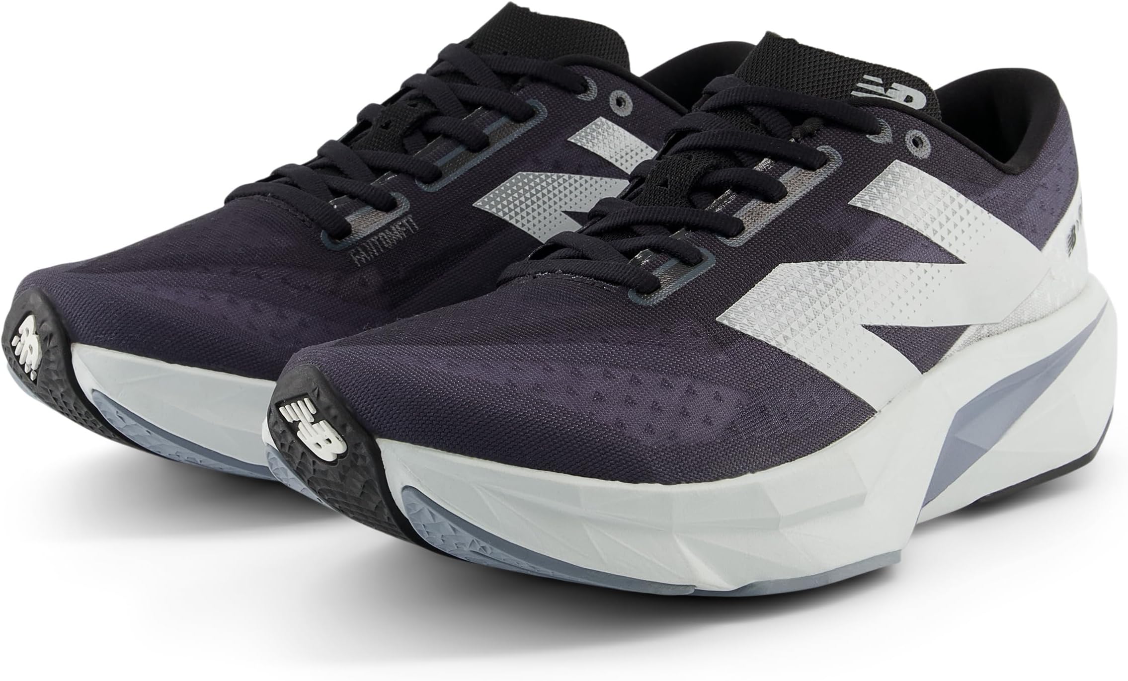 Кроссовки New Balance FuelCell Rebel v4, Graphite/Black
Кроссовки New Balance FuelCell Rebel v4, Graphite/Black