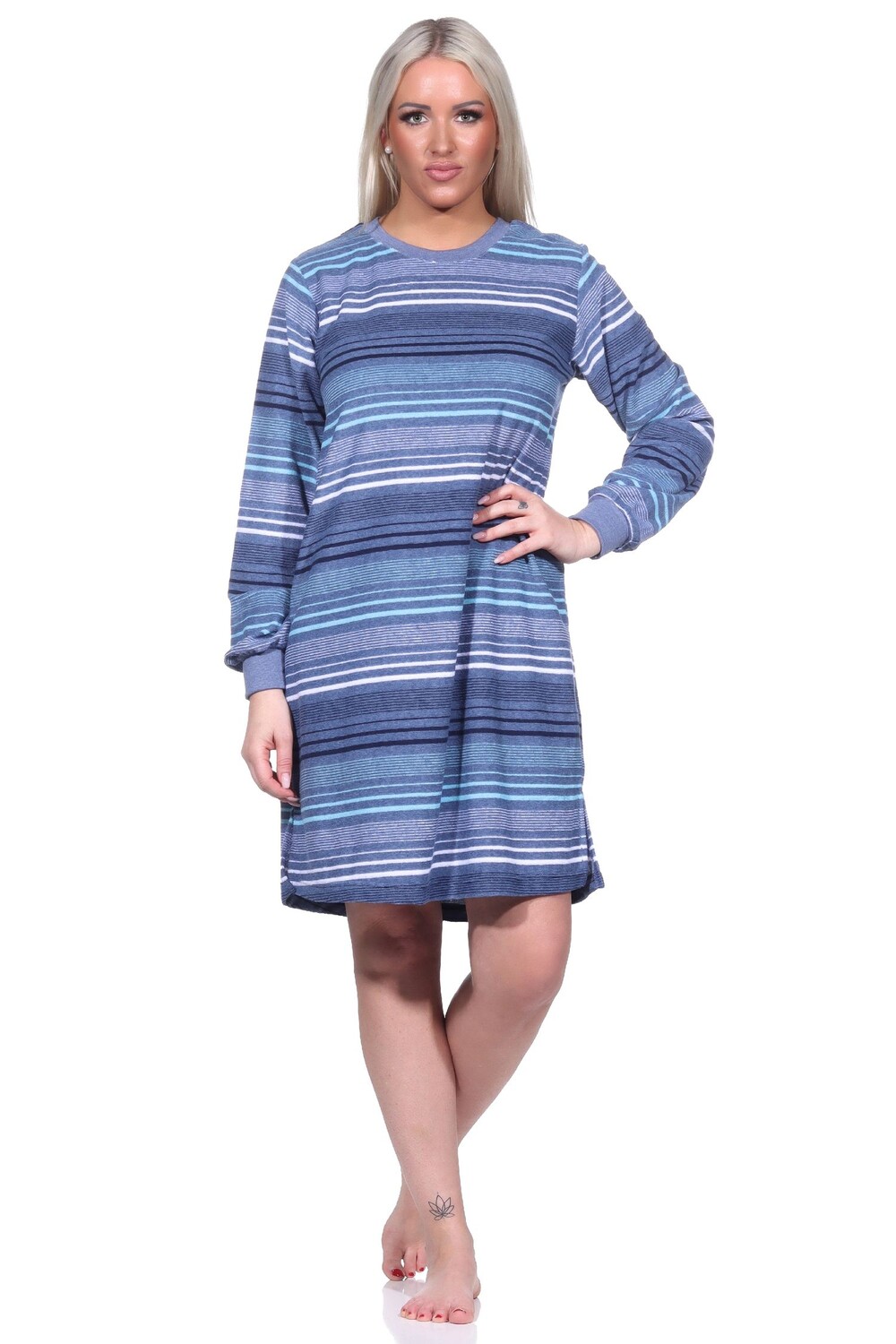 Ночная рубашка NORMANN Frottee, цвет blau-melange
Ночная рубашка NORMANN Frottee, цвет blau-melange