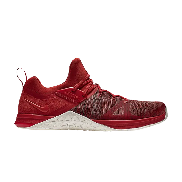 Кроссовки Nike Metcon Flyknit 3, красный
Кроссовки Nike Metcon Flyknit 3, красный