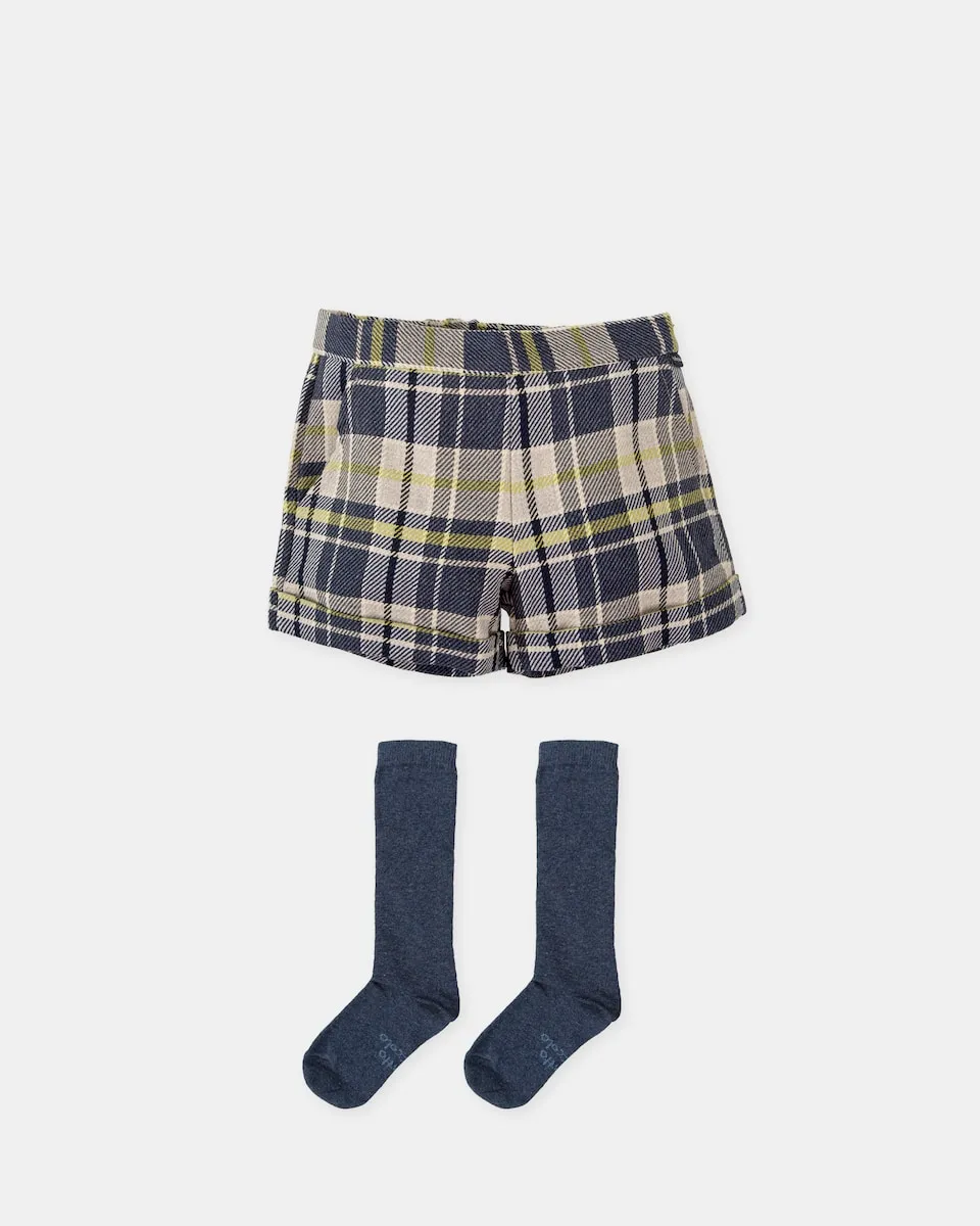 Набор для малыша: шорты в синий клетку с носками Tutto Piccolo
Набор для малыша: шорты в синий клетку с носками Tutto Piccolo