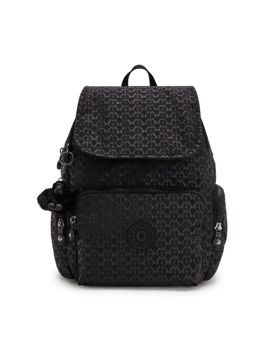Женский рюкзак City Pack S с магнитной застежкой с черным принтом Kipling, черный
Женский рюкзак City Pack S с магнитной застежкой с черным принтом Kipling, черный