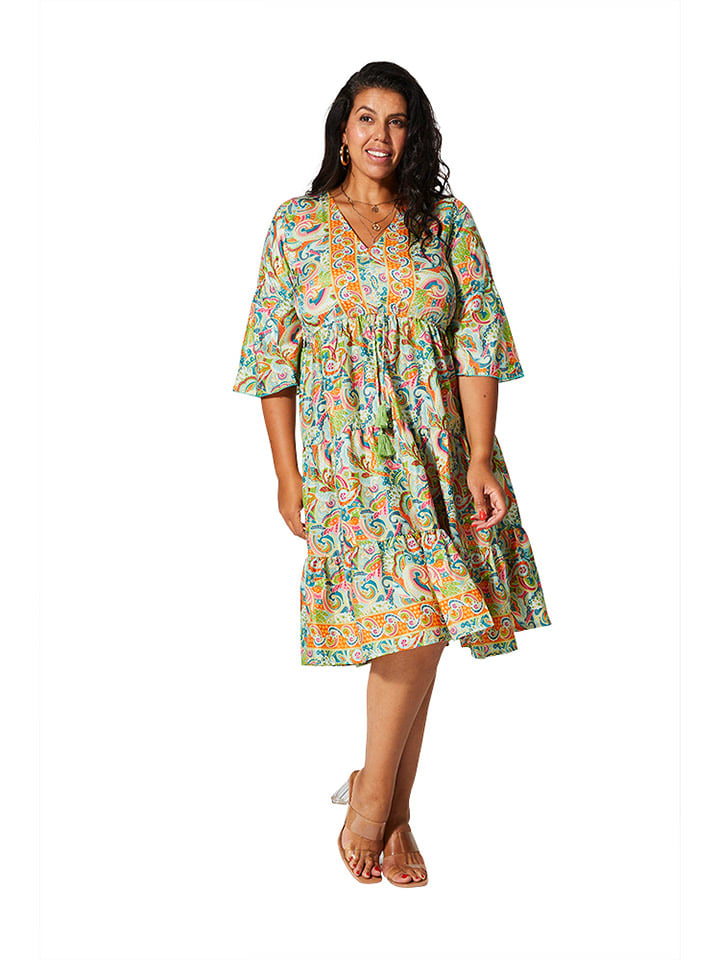 Платье до колена Aller Simplement
Платье до колена Aller Simplement