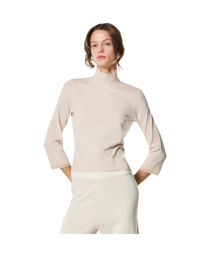 Тонкий вязаный свитер с высоким воротником и рукавами 3/4. Nenette, бежевый
Тонкий вязаный свитер с высоким воротником и рукавами 3/4. Nenette, бежевый