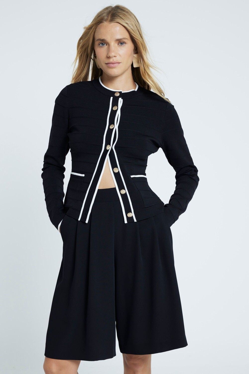 Кардиган в стиле милитари с узором «Kintted» River Island, черный
Кардиган в стиле милитари с узором «Kintted» River Island, черный