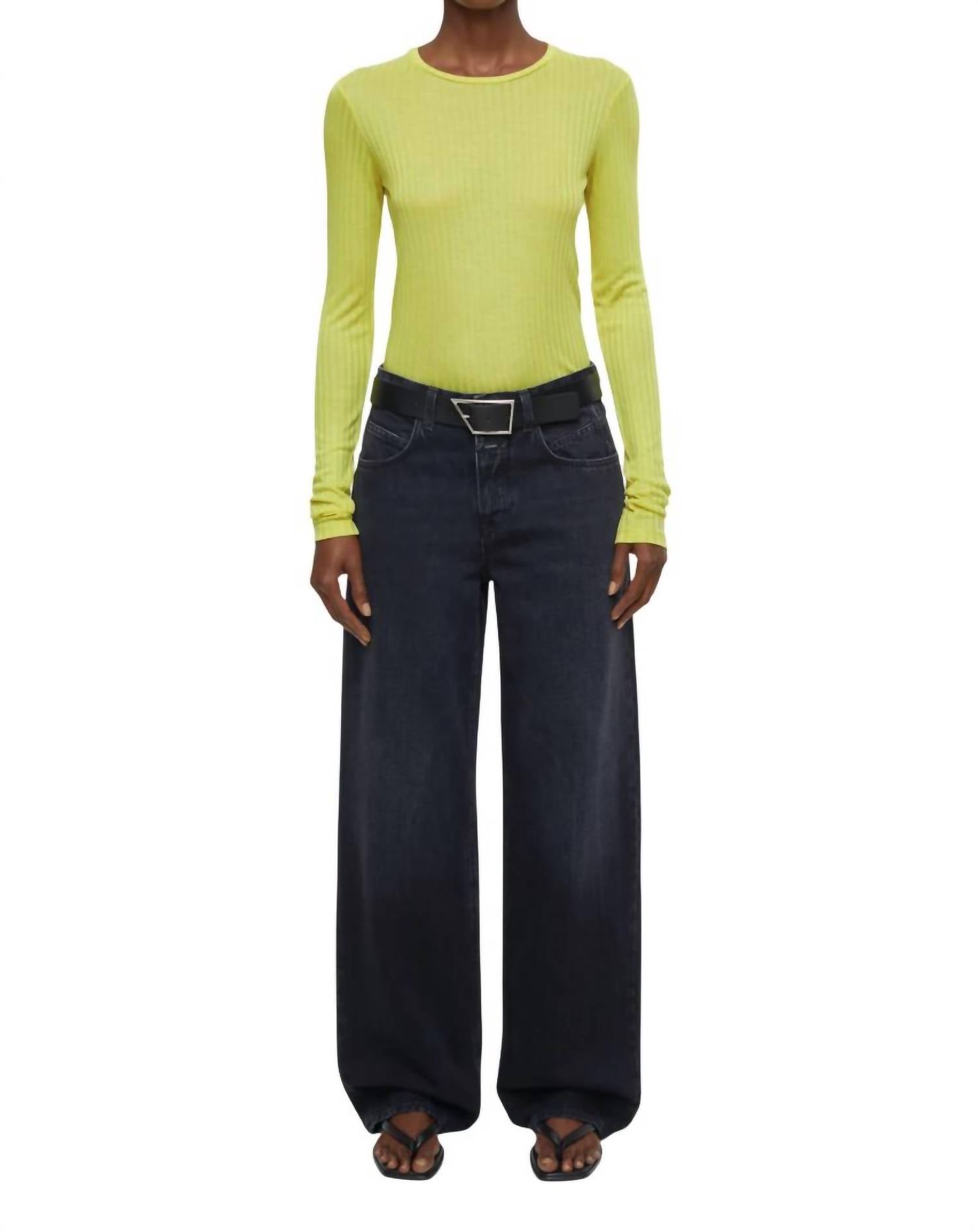 Рубашка с круглым вырезом и длинными рукавами в основном желтом цвете CLOSED
Рубашка с круглым вырезом и длинными рукавами в основном желтом цвете CLOSED