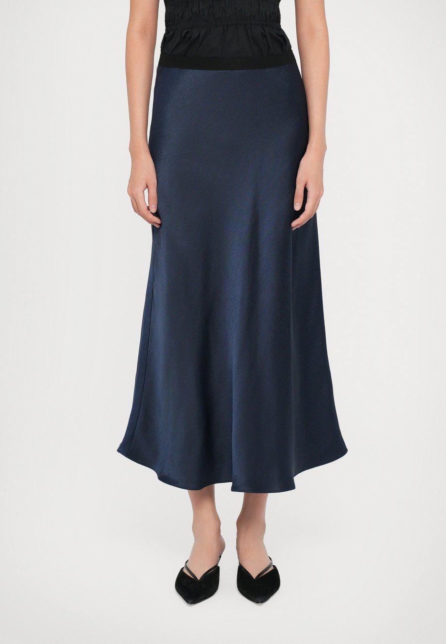 Юбка Ida Sjöstedt CAT SKIRT, Midnight/Dark Blue
Юбка Ida Sjöstedt CAT SKIRT, Midnight/Dark Blue