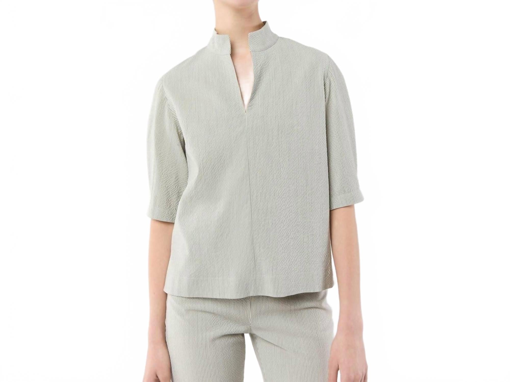 Топ Violetta из оливкового ситца с мелкими бенгальскими полосками Ann Mashburn
Топ Violetta из оливкового ситца с мелкими бенгальскими полосками Ann Mashburn