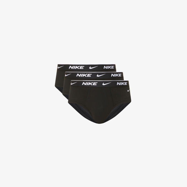 Трусики из эластичного хлопкового джерси на каждый день, набор из трех штук Nike, черный
Трусики из эластичного хлопкового джерси на каждый день, набор из трех штук Nike, черный