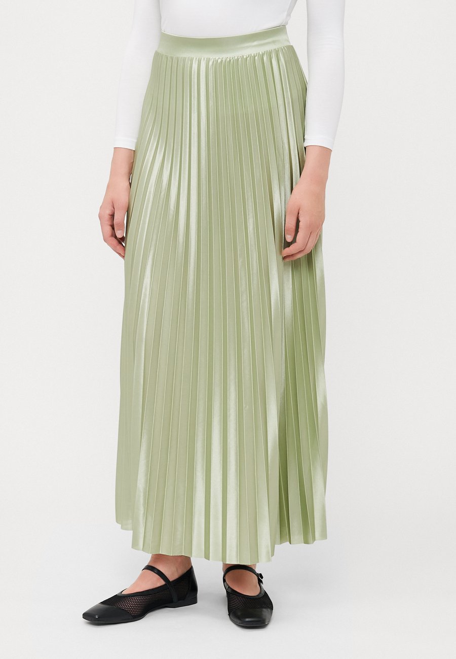 Юбка ONLY Tall ONLKOLTER PLISSE LONG SKIRT , Desert Sage/Olive
Юбка ONLY Tall ONLKOLTER PLISSE LONG SKIRT , Desert Sage/Olive