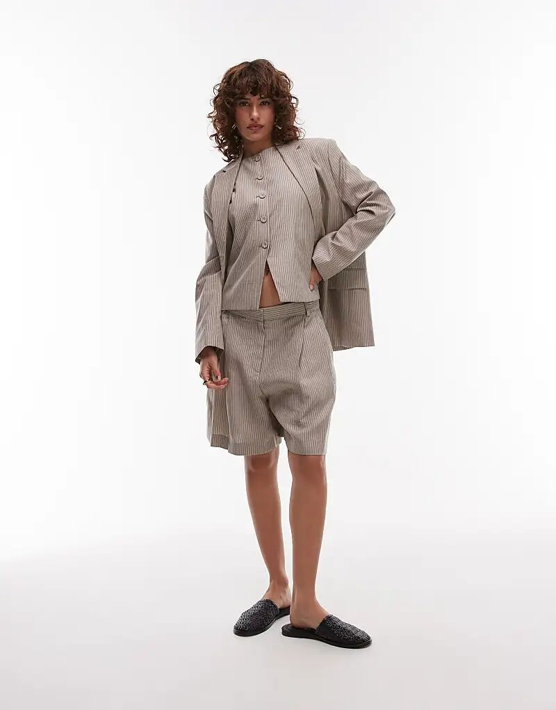 Короткий костюм из хлопка Mango в тонкую полоску коричневого цвета 
Короткий костюм из хлопка Mango в тонкую полоску коричневого цвета
