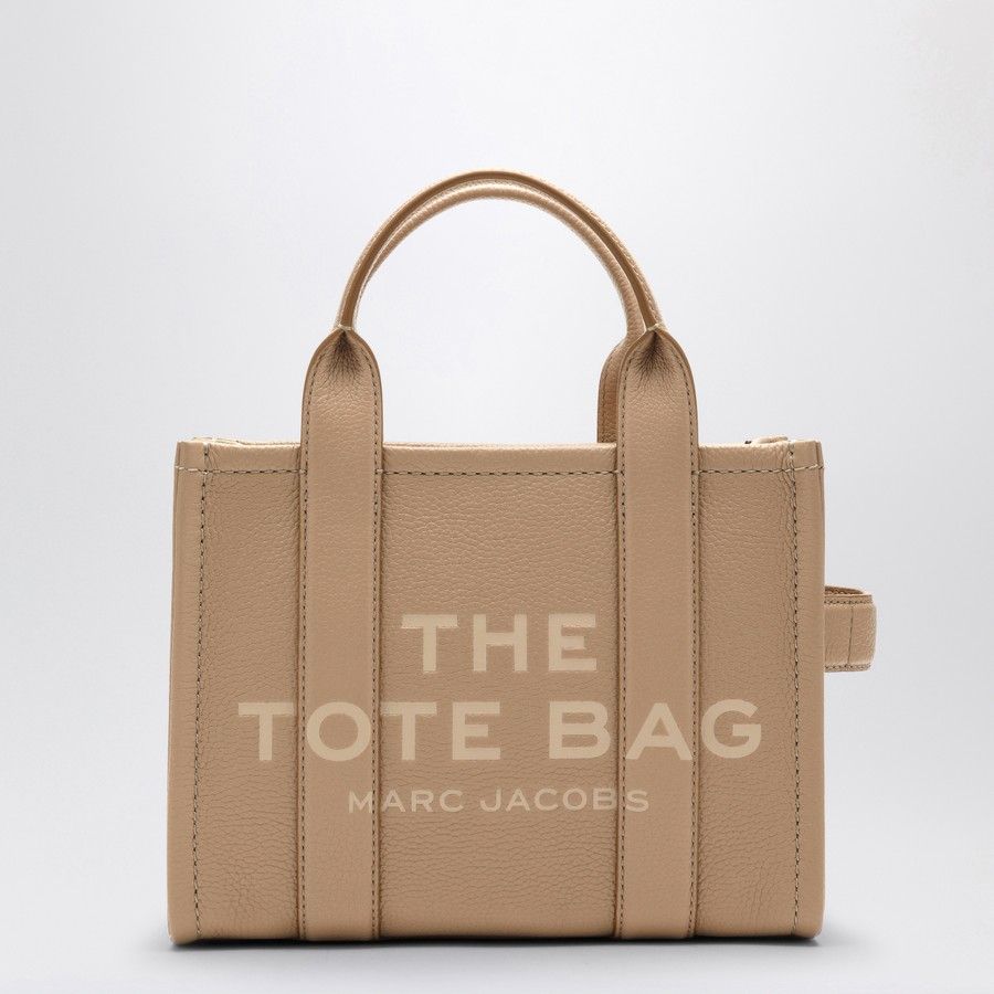 Сумка Marc Jacobs Camel leather The Small Tote, бежевая
Сумка Marc Jacobs Camel leather The Small Tote, бежевая