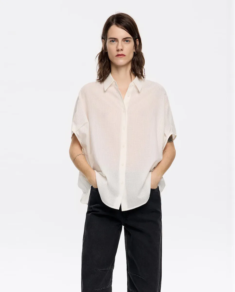 Женская короткая рубашка с рукавами «крыло летучей мыши» Bimba y Lola, белый
Женская короткая рубашка с рукавами «крыло летучей мыши» Bimba y Lola, белый