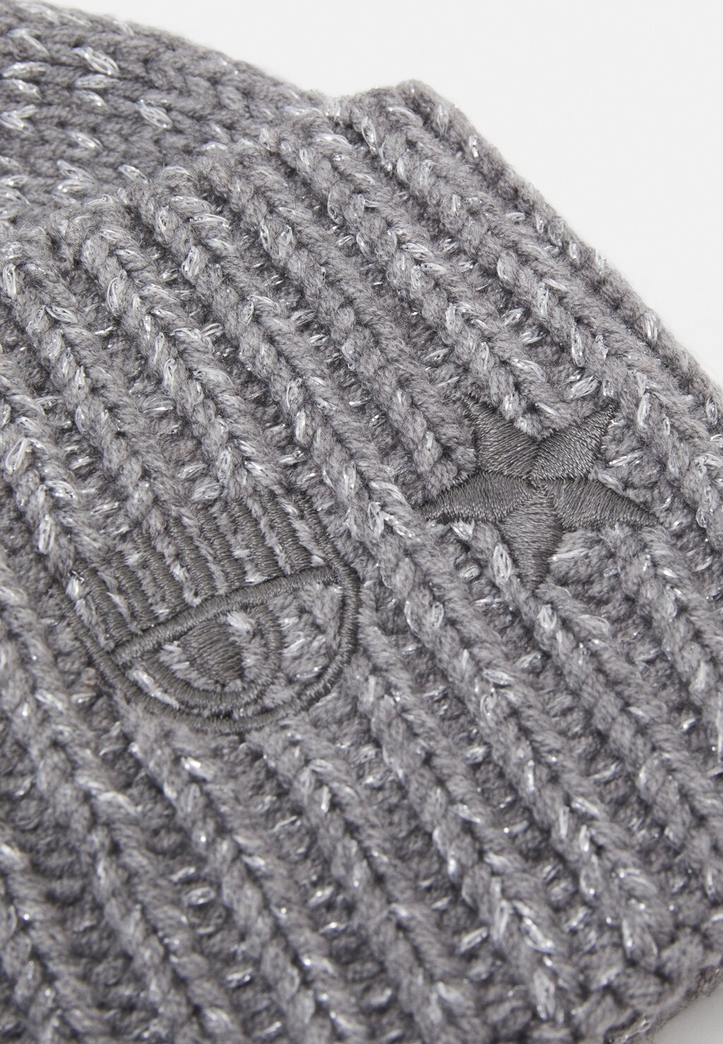 Шапка BEANIE EYE STAR CHIARA FERRAGNI, серебристый
Шапка BEANIE EYE STAR CHIARA FERRAGNI, серебристый