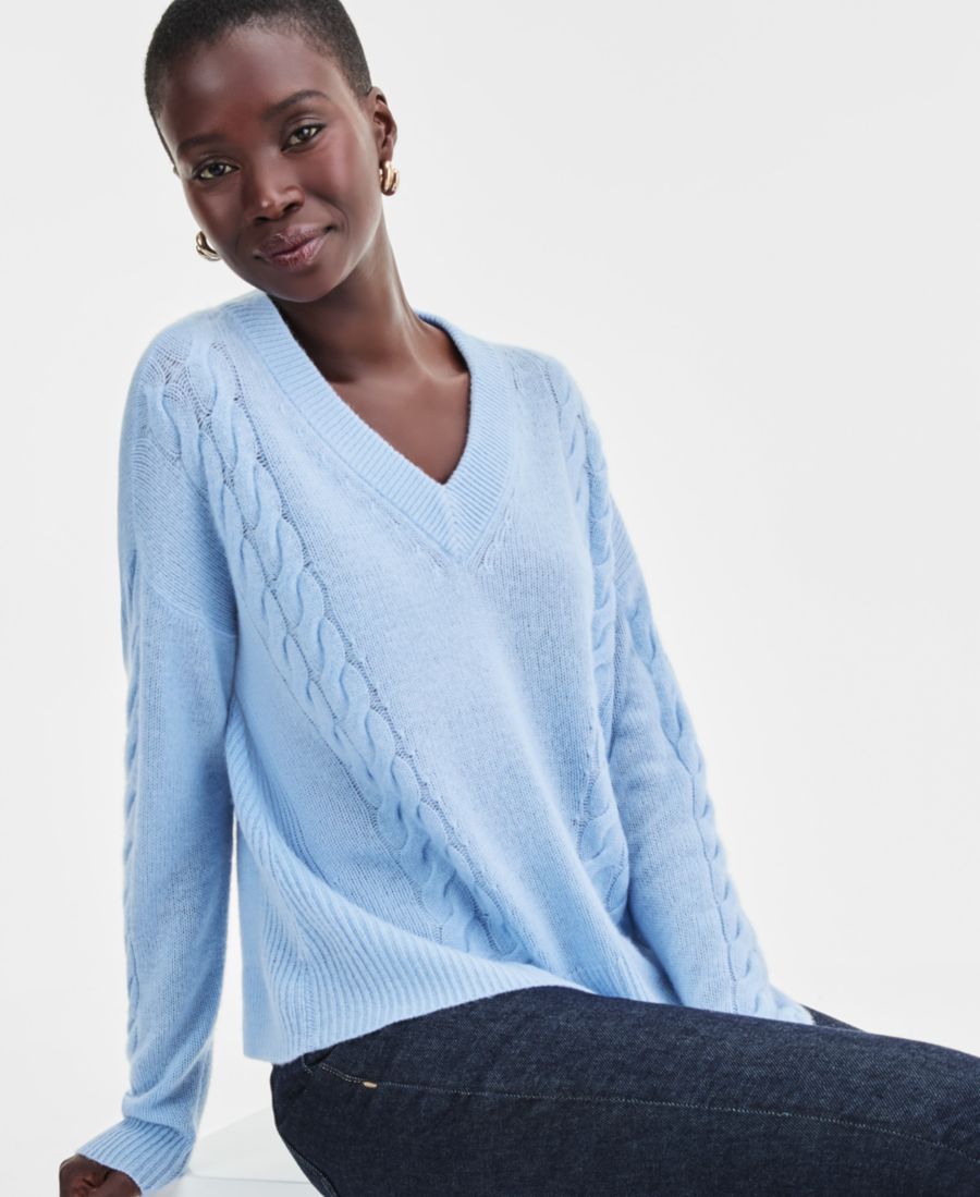 Женский свитер из 100% кашемира с V-образным вырезом и косами, размеры PXS-3X Charter Club, Soft Blue
Женский свитер из 100% кашемира с V-образным вырезом и косами, размеры PXS-3X Charter Club, Soft Blue