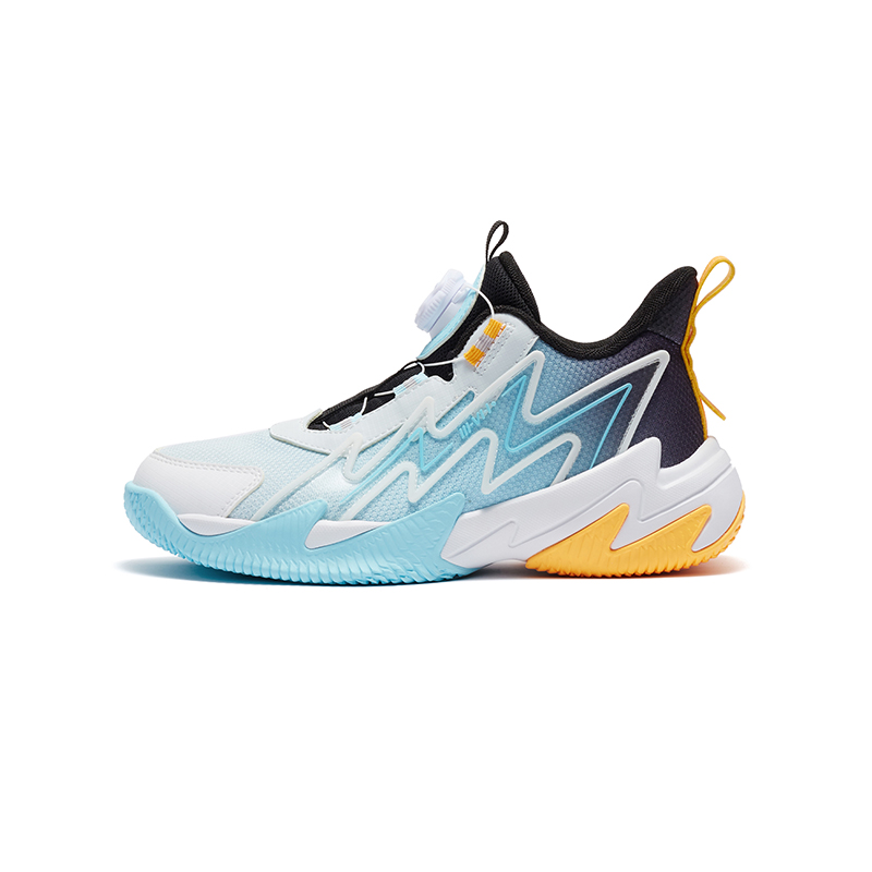 Баскетбольные кроссовки Tough Guys для детей начальной школы 361°KIDS, синий/белый/черный
Баскетбольные кроссовки Tough Guys для детей начальной школы 361°KIDS, синий/белый/черный