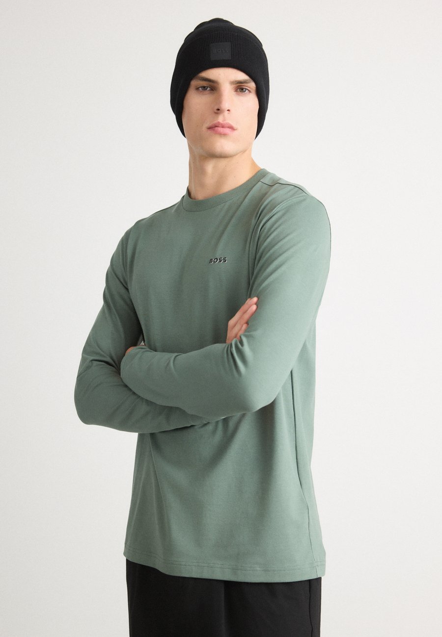 Топ BOSS TEE LONG, Open Green/Green
Топ BOSS TEE LONG, Open Green/Green