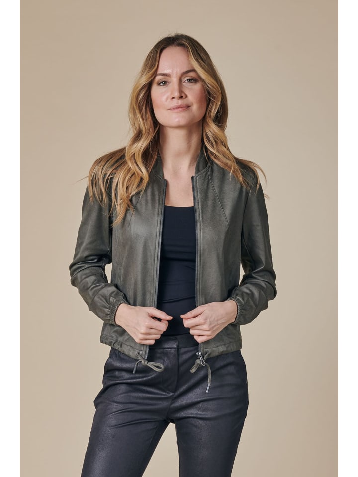 Блейзер ZHRILL, оливковый
Блейзер ZHRILL, оливковый