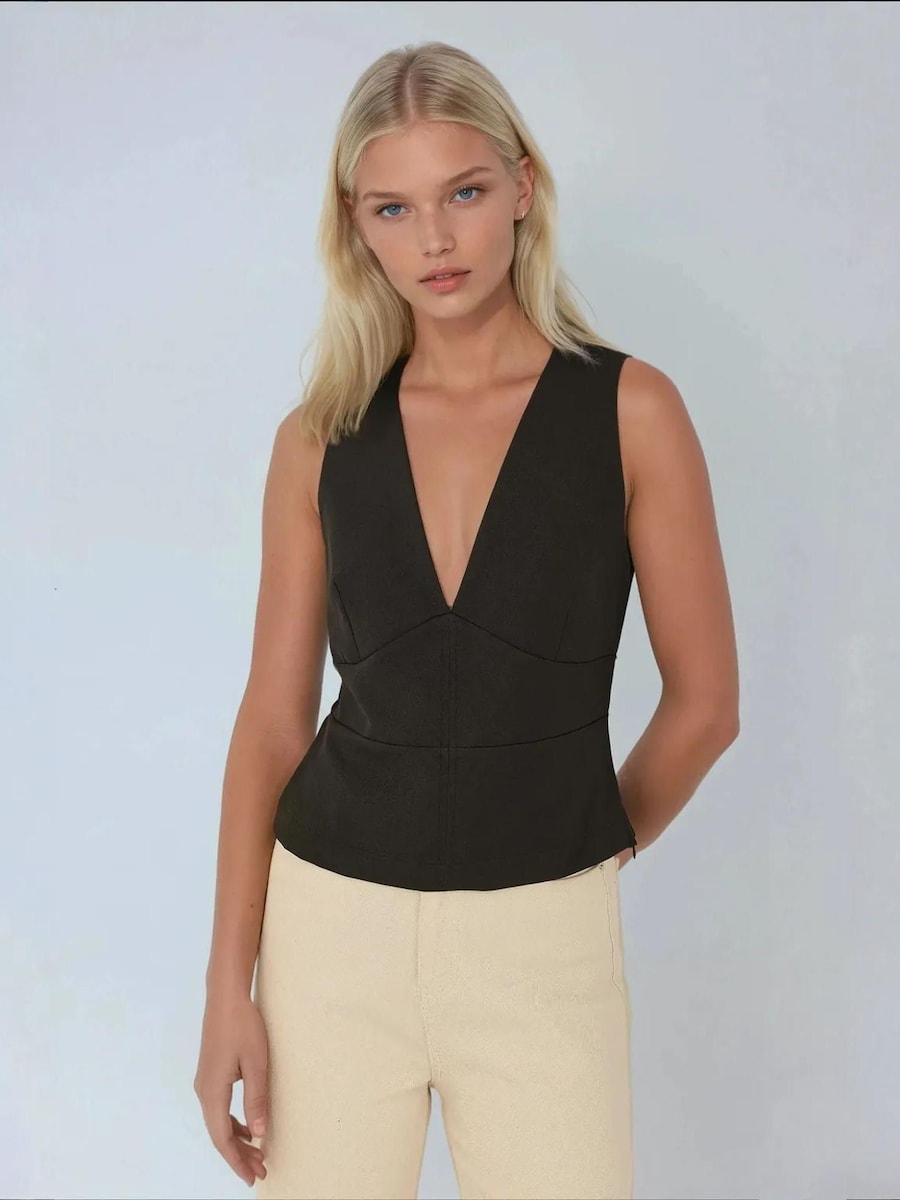 Топ Hiccup, черный
Топ Hiccup, черный